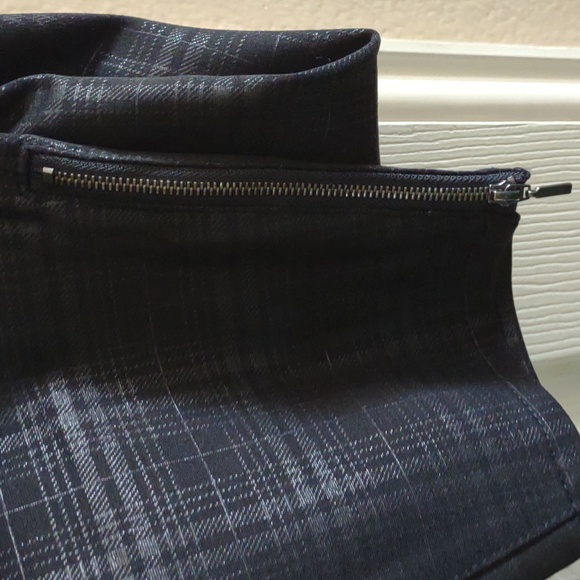 Torrid Premium Leggings Black Plaid Plus - Picture 3 of 5